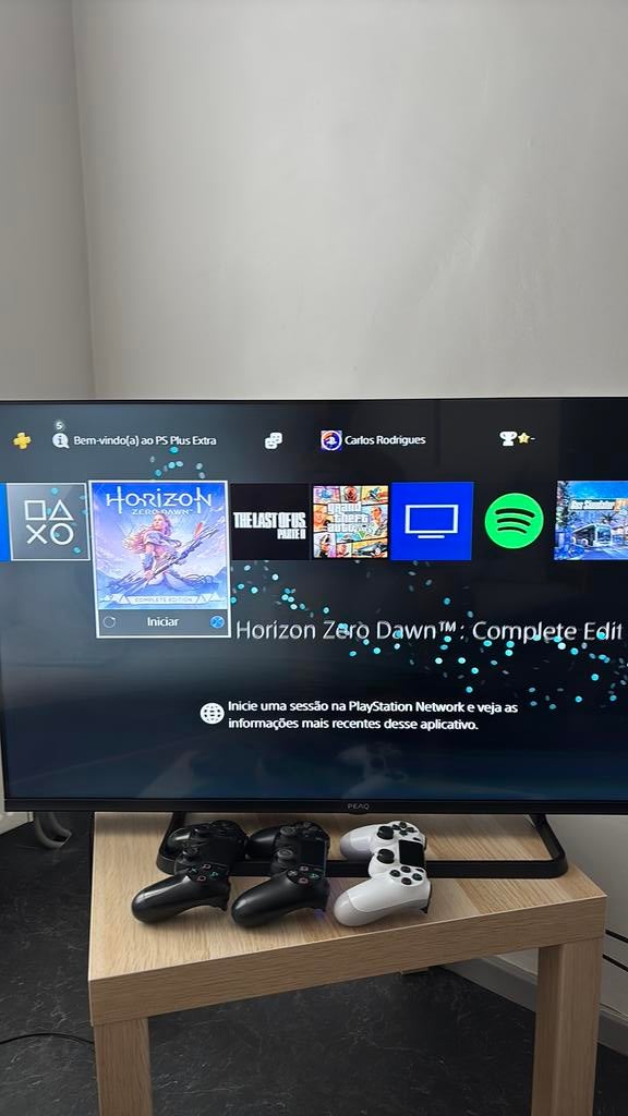 PlayStation 4 slim 400 GB, Games en Spelcomputers, 500 GB, Ophalen of Verzenden, Zo goed als nieuw, Met harde schijf