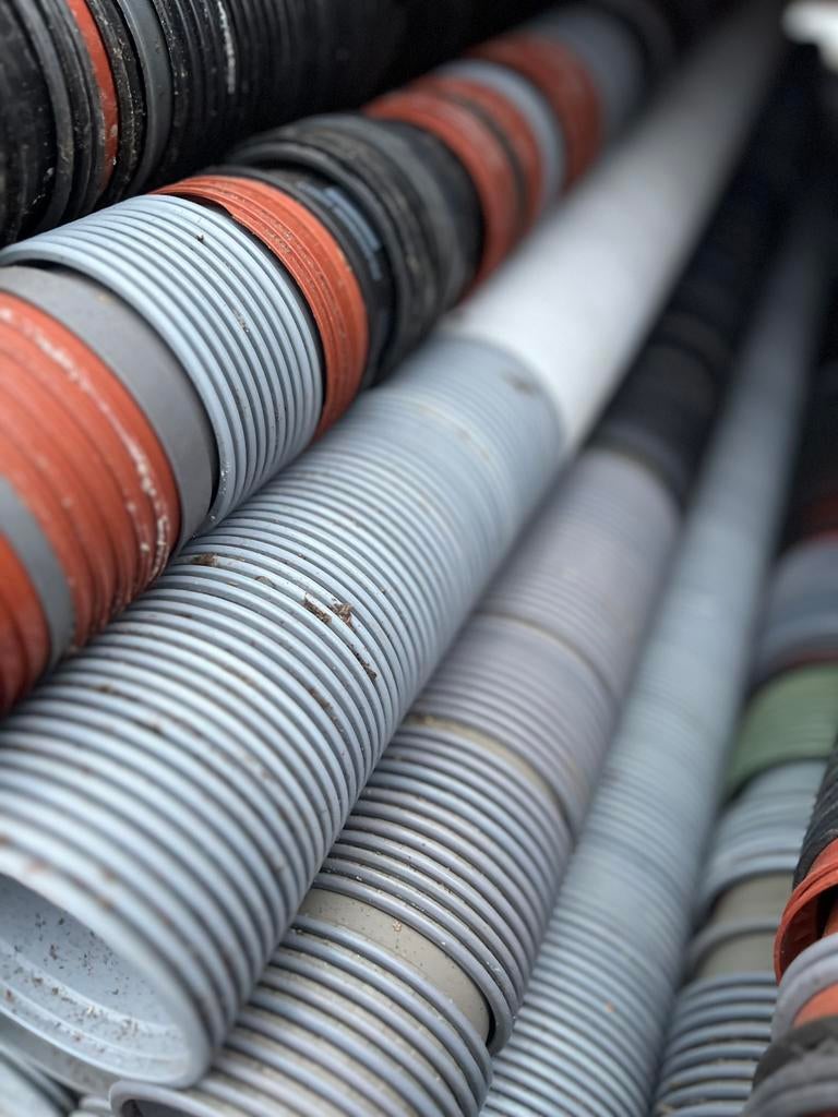 1000 kweekpotten bloempotten 9 x 7 cm, Tuin en Terras, Bloempotten, Kunststof, Rond, Ophalen of Verzenden, Zo goed als nieuw