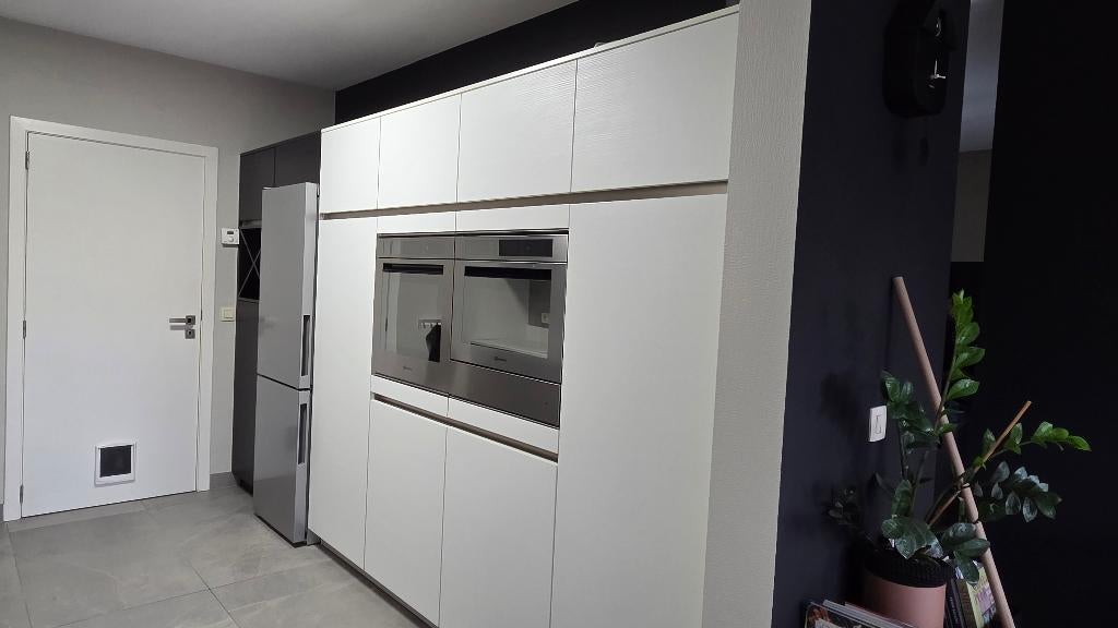 Kwaliteitskeuken koopje, Sans poignée, Composite, Enlèvement, Cuisine à mur double