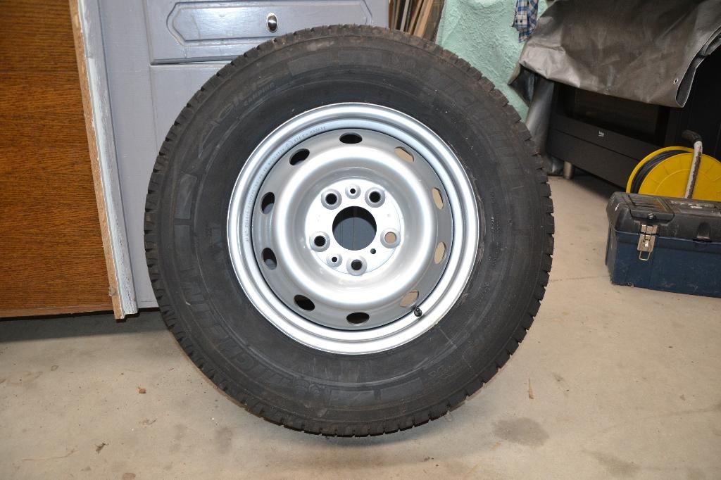 Pneu sur jante, Caravanes & Camping, Particulier, Fiat, Fiat