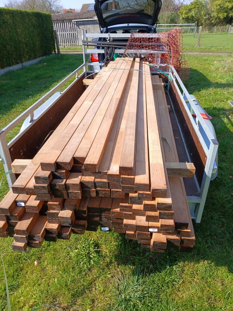 Ghana teak balkjes, Ophalen