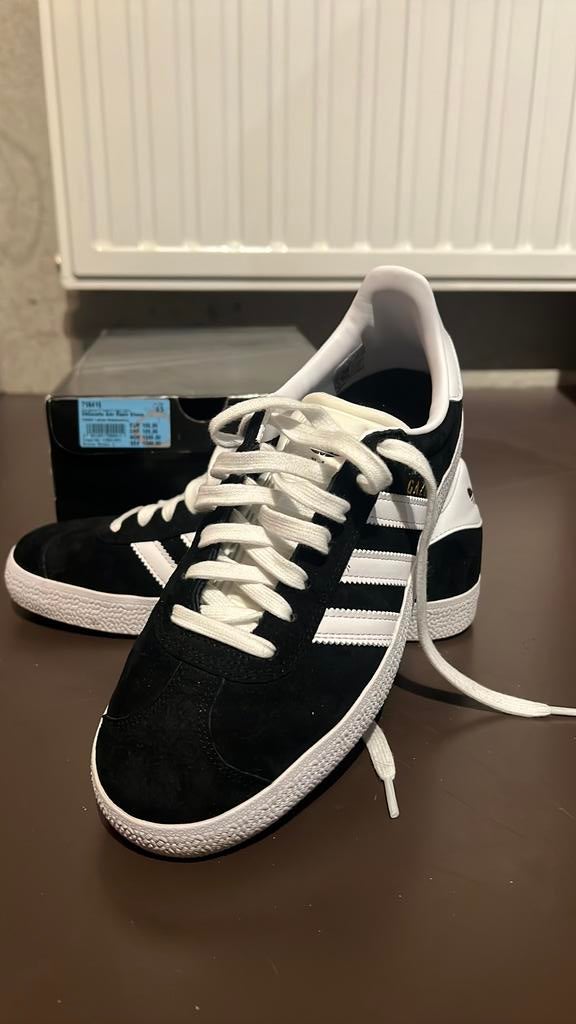 Adidas Gazelle size 40(EU), 7(US), Enlèvement, Comme neuf