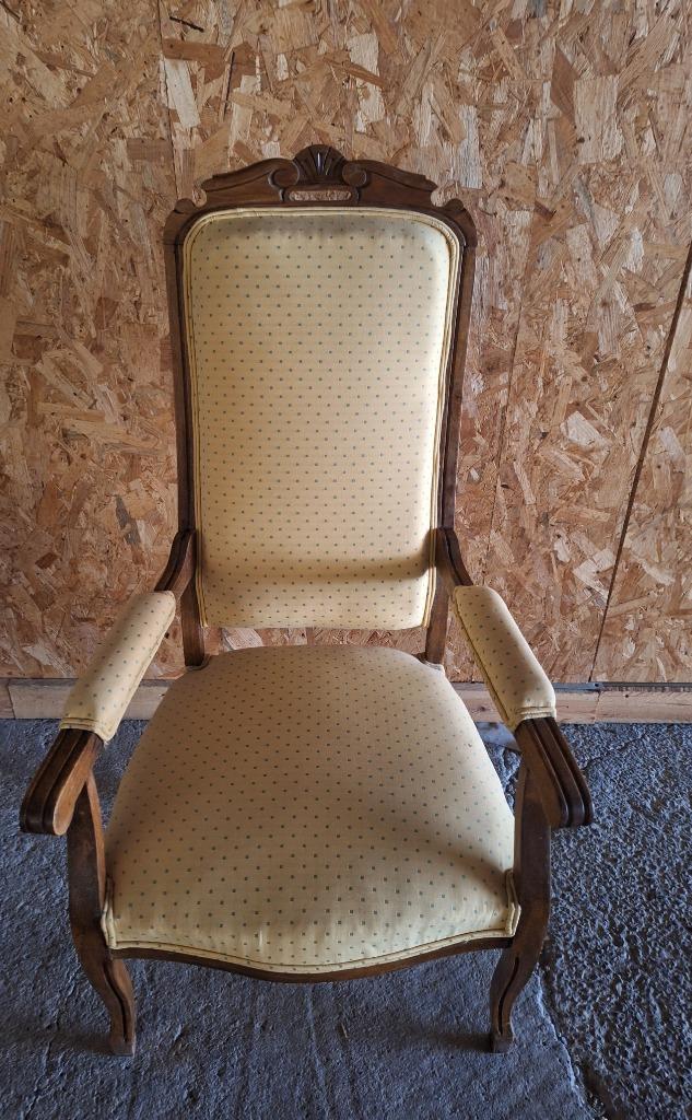 Voltaire entièrement restauré à l'ancienne., Antiquités & Art, Enlèvement