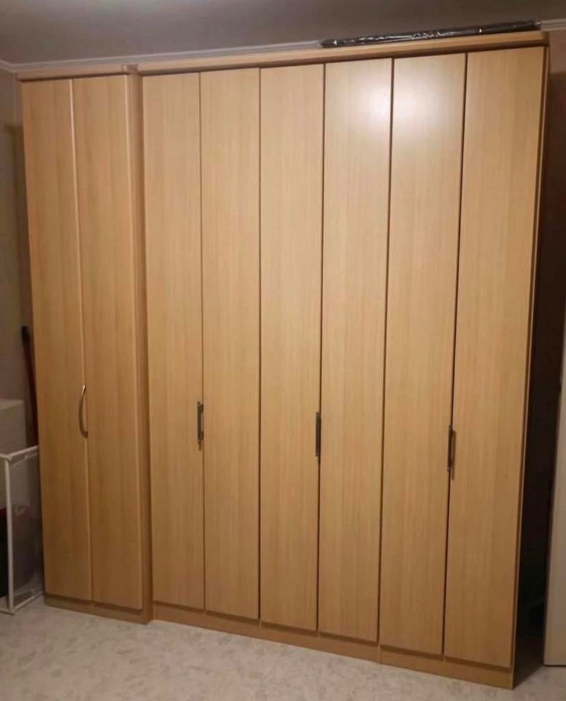 Grande armoire portes pliantes, Maison & Meubles, Enlèvement, Comme neuf