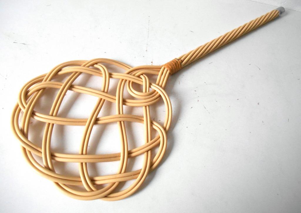 Vintage rotan mattenklopper (2laags), Ophalen of Verzenden