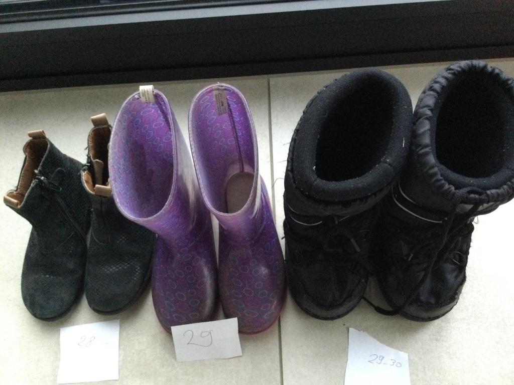 Schoenen, laarzen, Kinderen en Baby's, Kinderkleding | Schoenen en Sokken, Ophalen, Gebruikt, Laarzen