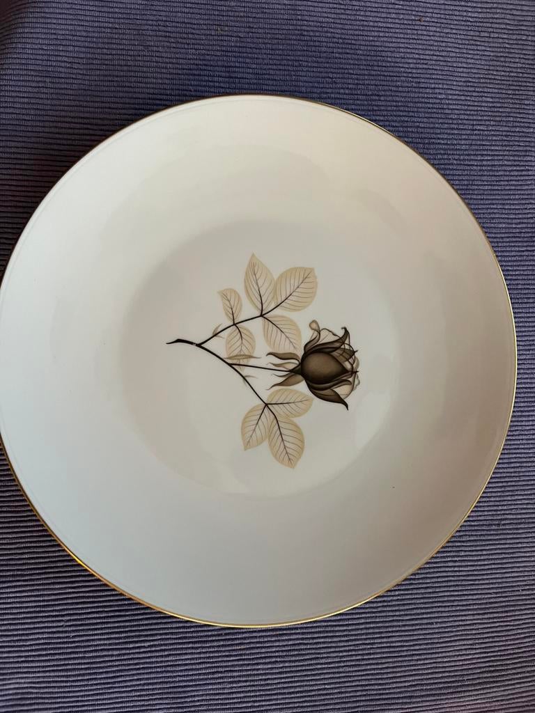 Rosenthal diepe en grote borden, Ophalen