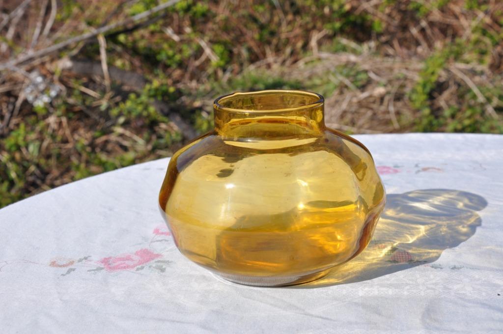 vase boule art deco en verre ocre, Antiquités & Art, Enlèvement ou Envoi