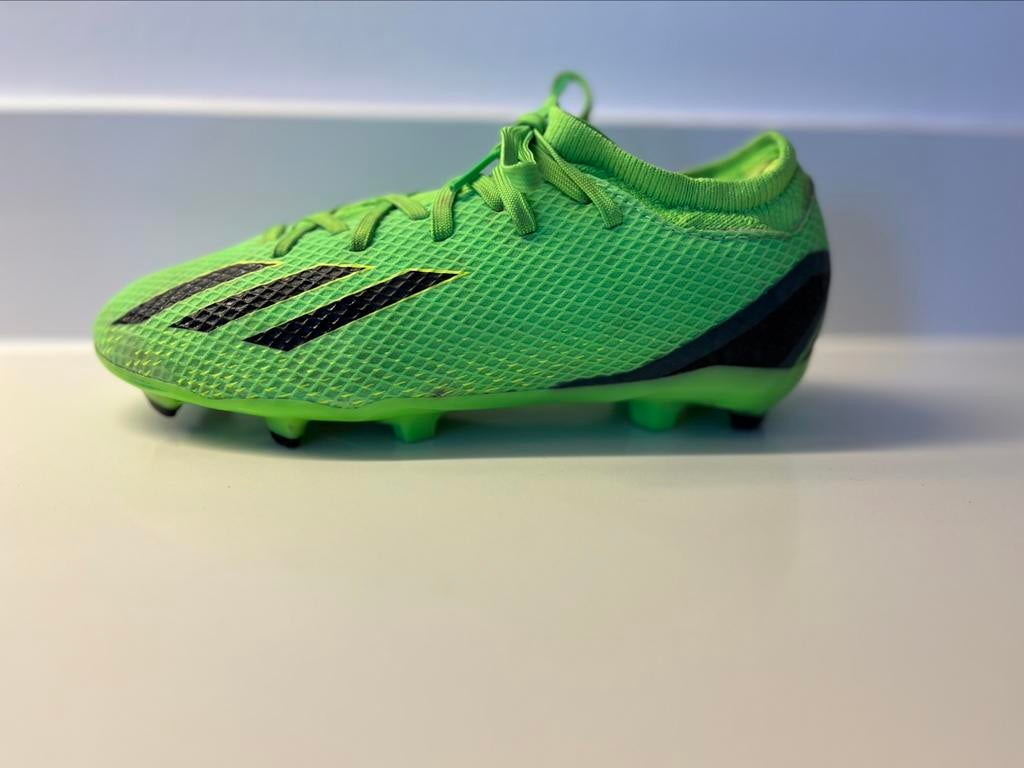 Chaussures de football en plein air Adidas vertes taille 36, Enlèvement, Neuf, Chaussures