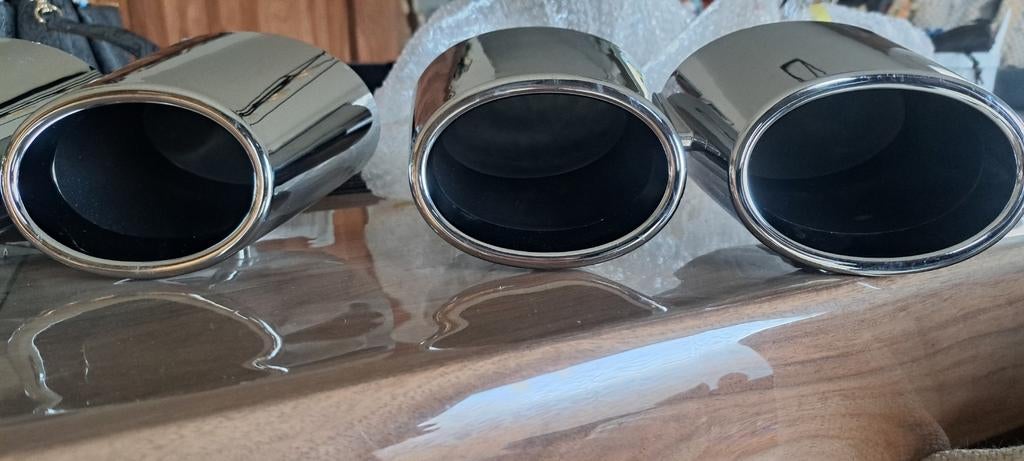 Embout échappement, Enlèvement