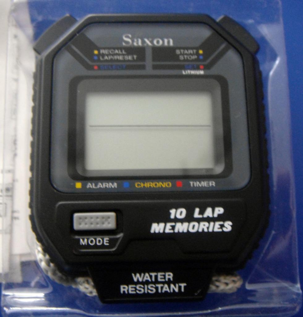 Chronomètre digital SAXON professionnel, 10 LAP memories, Neuf, Autres marques, Course à pied, Enlèvement ou Envoi