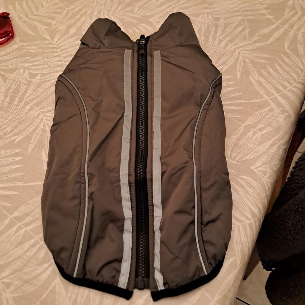 Manteau chien harnais intégré