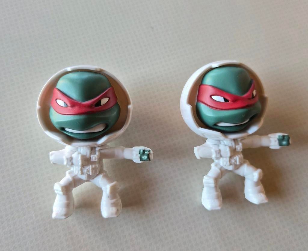 Turtles van 2016 / prijs 5 euros voor de 2 stuks, Ophalen, Gebruikt