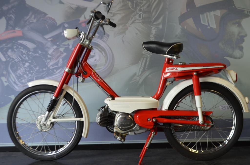 Honda Amigo perfect gerestaureerd werkelijk in topconditie, Fietsen en Brommers, Ophalen, Overige modellen, 0 versnellingen, 49 cc
