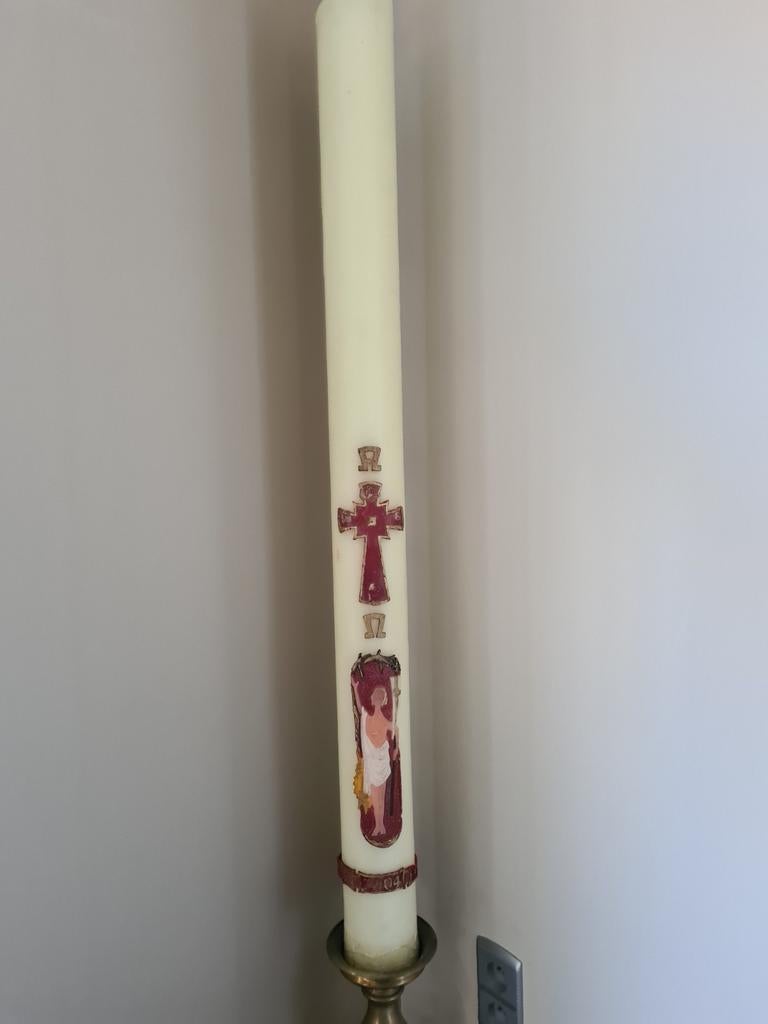 Paaskaars 9 jaartal 2004 grote kathedraal kaars, Ophalen, Overige materialen, Wit, Zo goed als nieuw