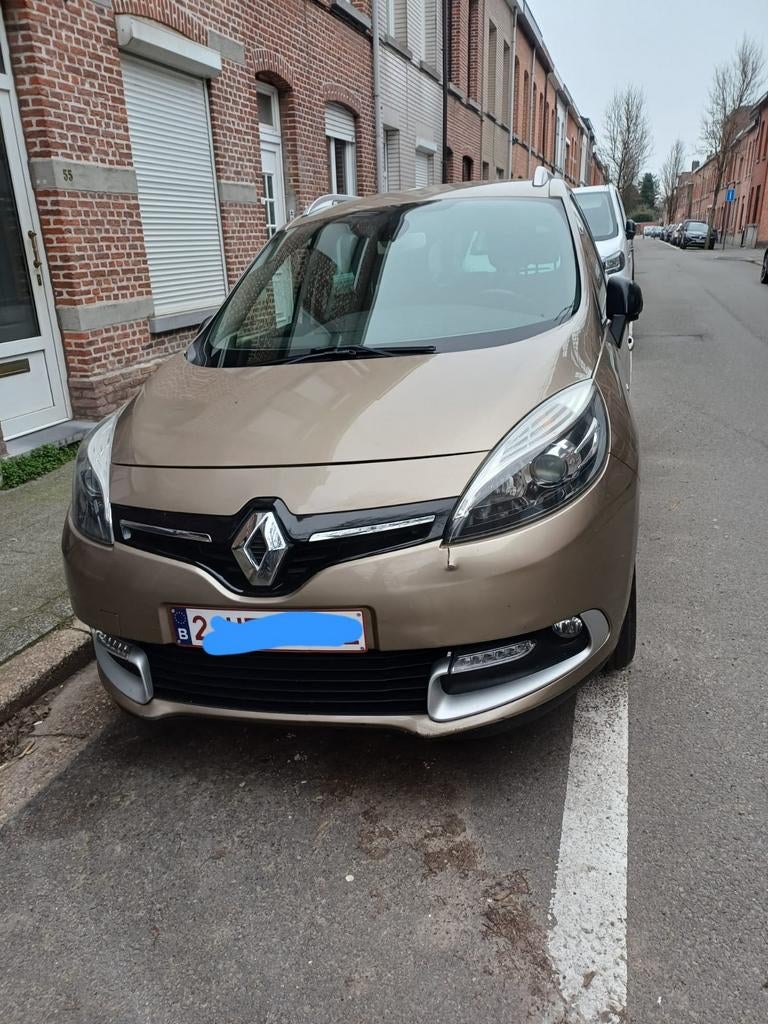 Renault Scenic 2015, Manuel, euro6 diesel, rijdt goed.€4.750, Autos, Renault, Achat, Euro 6, Boîte manuelle, Diesel