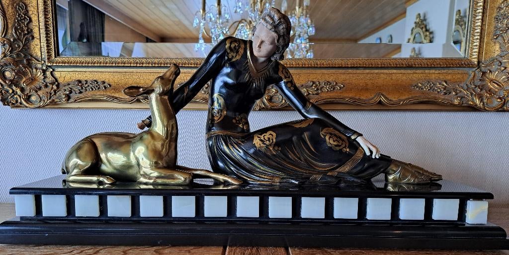 statue art déco, Enlèvement