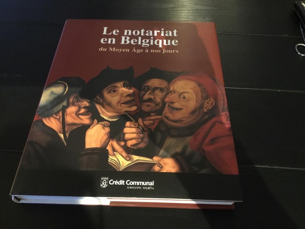 Le notariat en Belgique, Ophalen of Verzenden, 14e eeuw of eerder, Gelezen