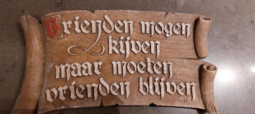 Ancien sortilège de café gravé dans la pierre., Collections, Marques & Objets publicitaires, Utilisé, Panneau publicitaire, Enlèvement ou Envoi