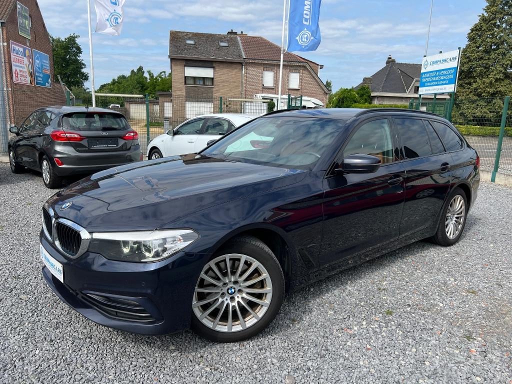 BMW 520dA Touring, 2020, SportLine, 190pk, Leder, Navi, Auto's, Automaat, 1995 cc, Euro 6, Blauw