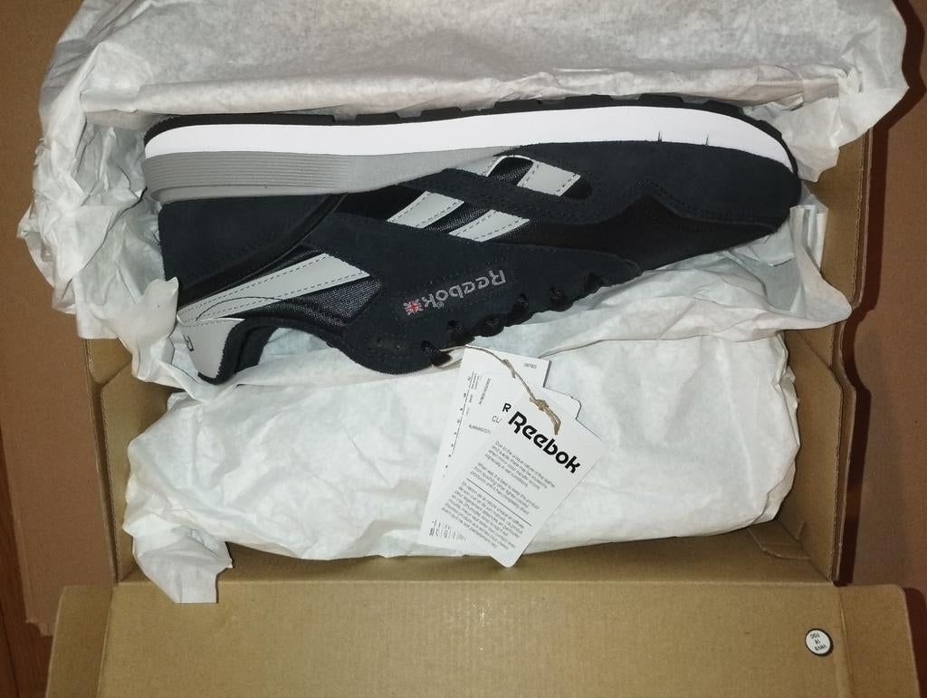 Reebok 44,5, Enlèvement ou Envoi, Neuf