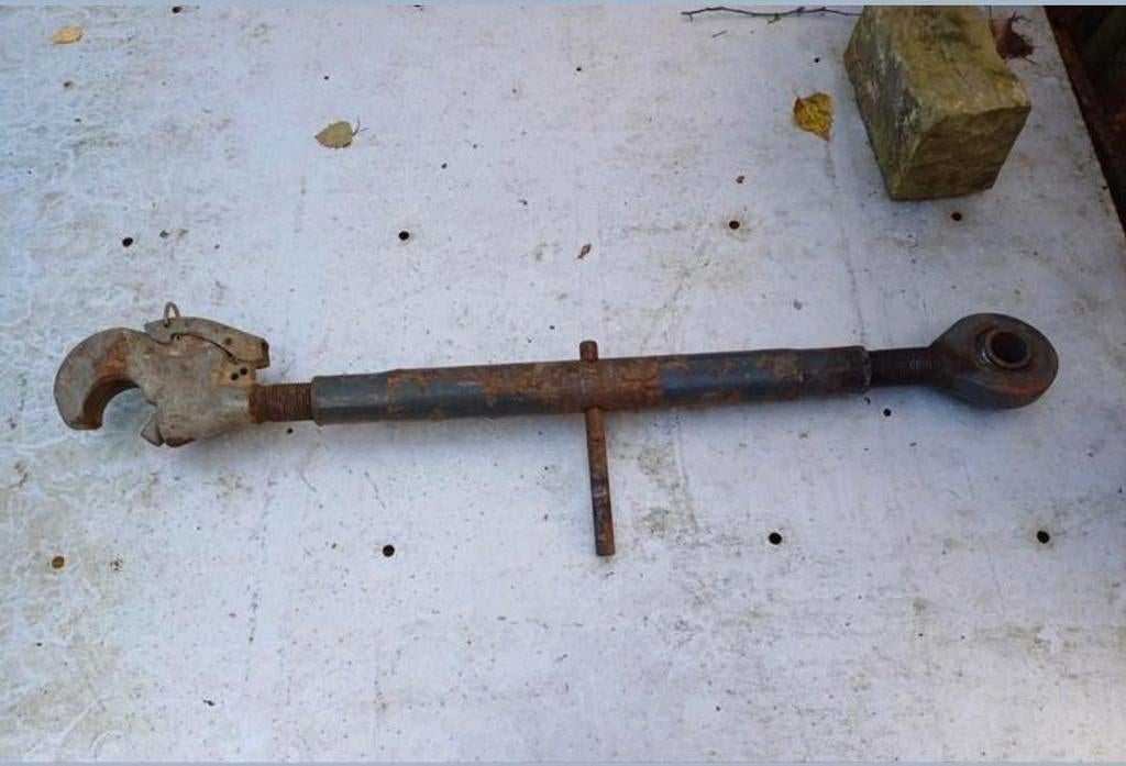 3eme point pour gros tracteur, Enlèvement