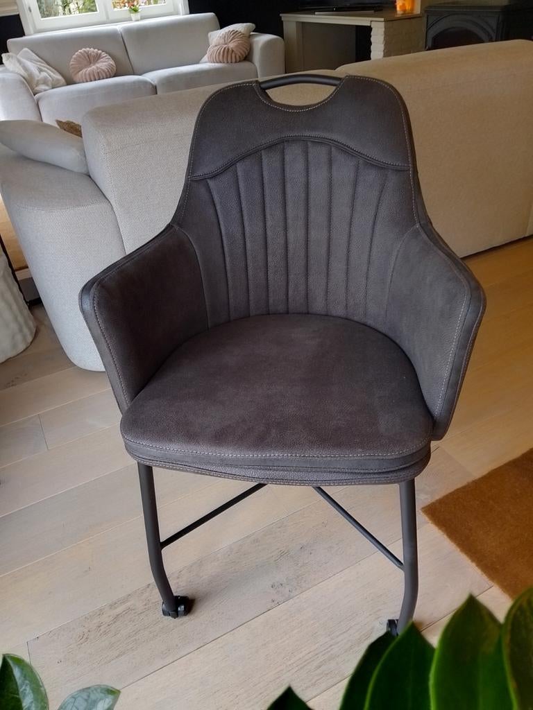 6 Eetkamer stoelen, Huis en Inrichting, Stoelen, Ophalen