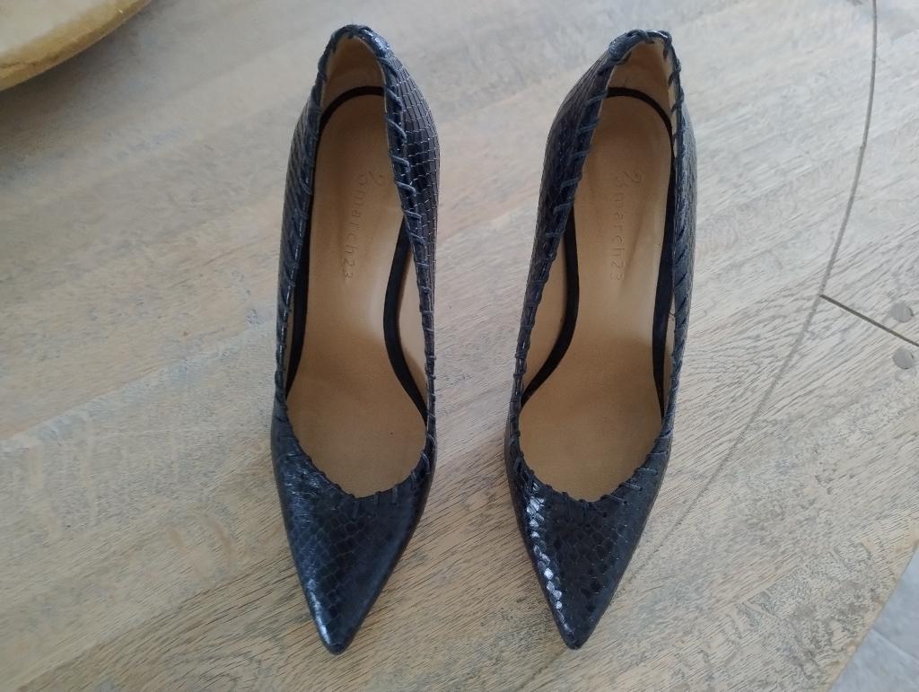 🖤March 23 Pumps → Maat 38 → Elegante Slangenlook!, Ophalen of Verzenden, Zwart, Pumps