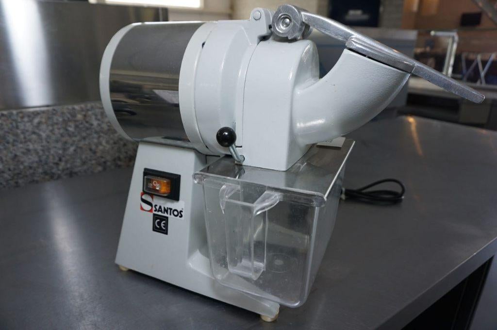 Recherché : râpe à fromage, par exemple, Santos, Enlèvement ou Envoi