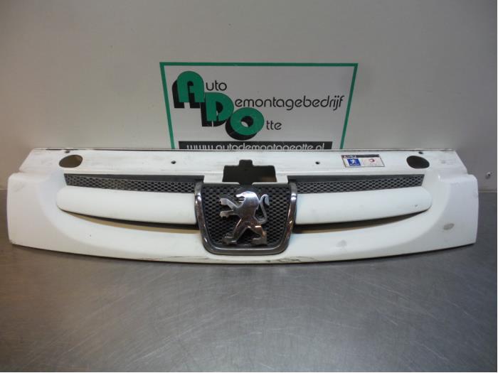 Grille van een Peugeot Partner (Partner 02-), Gebruikt, -, -, Ophalen of Verzenden