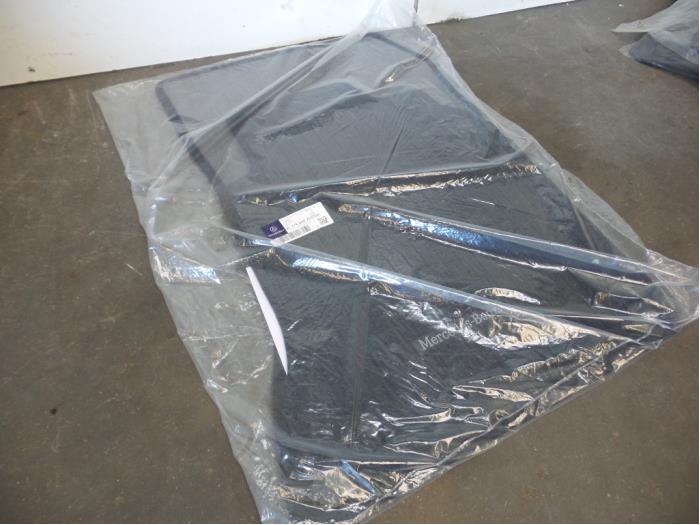 Matten Set van een Mercedes B-Klasse (B-Klasse 11-), -, -, Nieuw, Ophalen of Verzenden