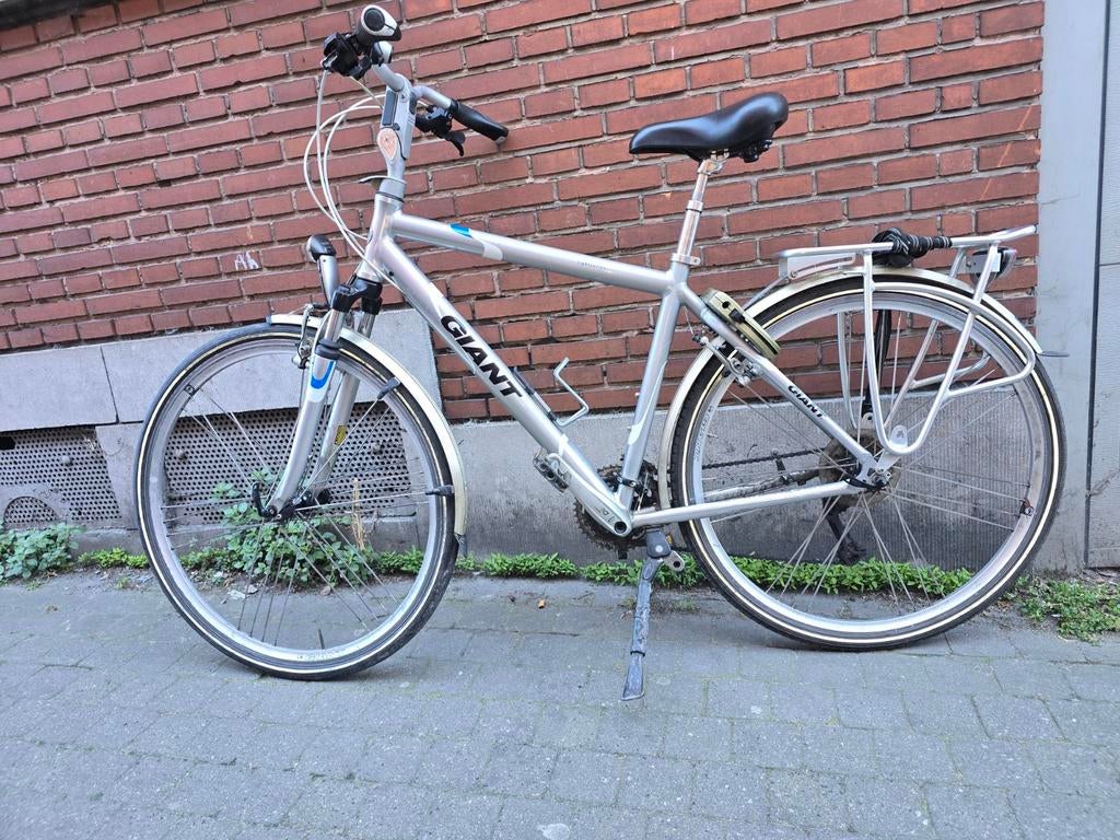 Vélo de ville giant 28 pouces, 28 pouces, Giant