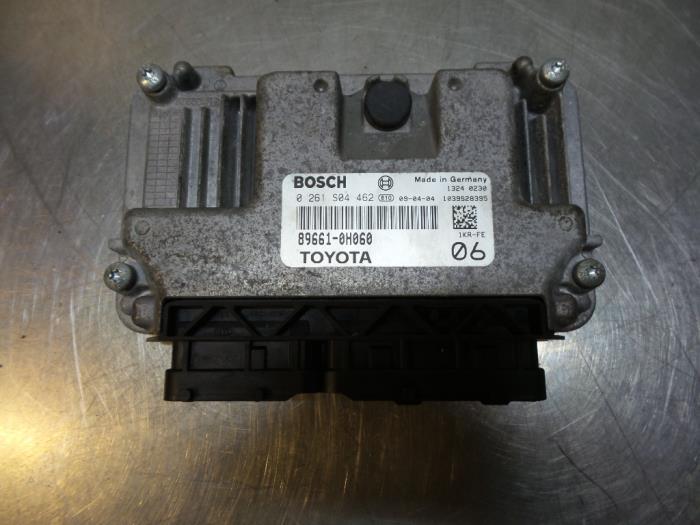 Ordinateur gestion moteur d'un Toyota Aygo (Aygo 08-), -, 3 mois de garantie, Toyota, Utilisé