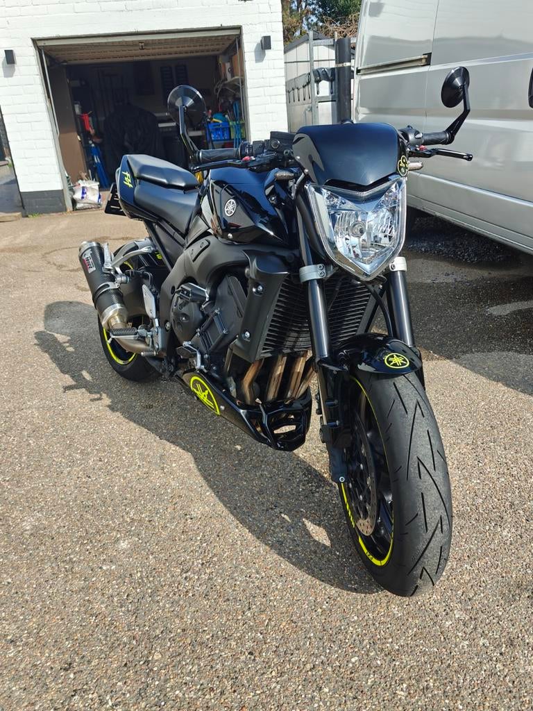 Yamaha fz1, Particulier