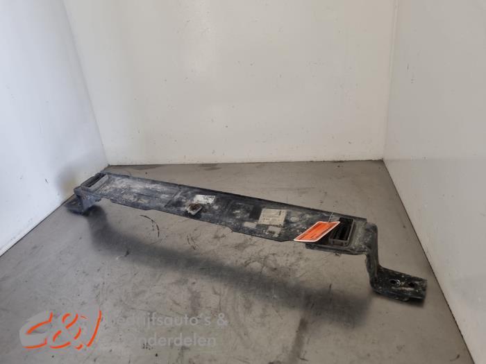 Radiateurbalk van een Peugeot Expert, Auto-onderdelen, Carrosserie, Peugeot, Gebruikt, 3 maanden garantie, Ophalen of Verzenden