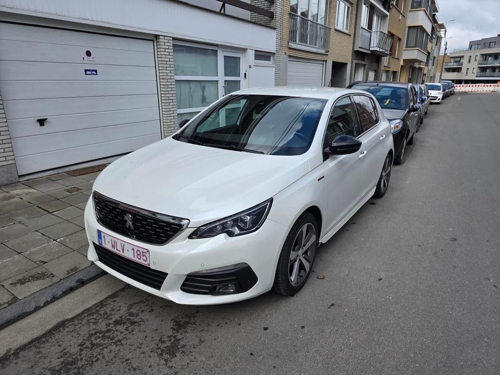 Peugeot 308 Automatique 1.2 PureTech GT Line 2019 – 95000km