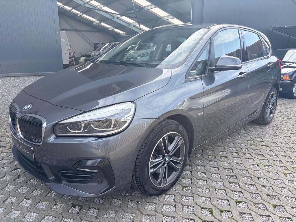 BMW 218 i Active Tourer - Automaat - Slechts 67000 km, Auto's, BMW, Gebruikt, 5 zetels, 3 cilinders, 140 pk