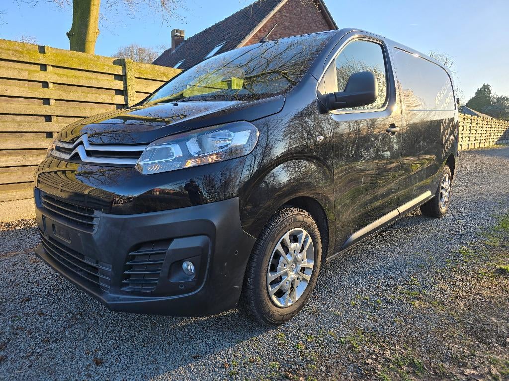 Citroen jumpy 2.0 diesel 2019 124 043 km gekeurd voorverkoop, Auto's, Citroën, 90 kW, 4 deurs, Leder en Stof, Zwart