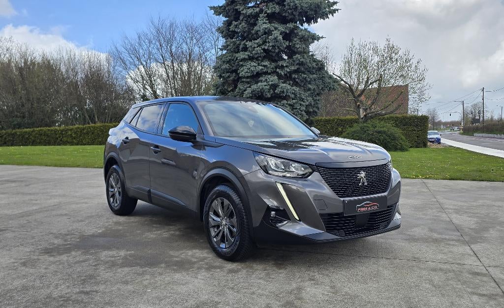 Peugeot 2008 1.2i Essence ** Caméra 360- CarPlay ** GAR 12M, Autos, Argent ou Gris, Achat, Euro 6, Entreprise