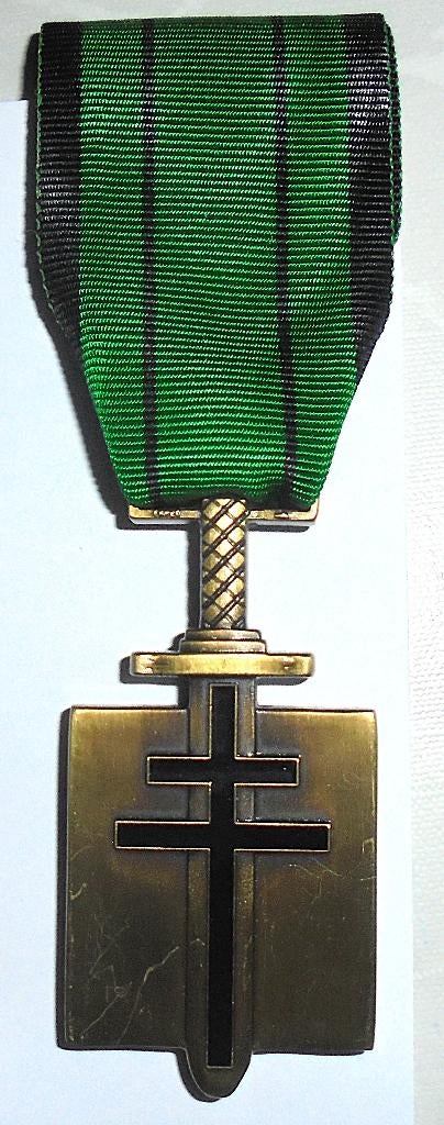 Médaille de la Résistance française (croix Lorraine), Enlèvement ou Envoi, Armée de terre, Ruban, Médaille ou Ailes
