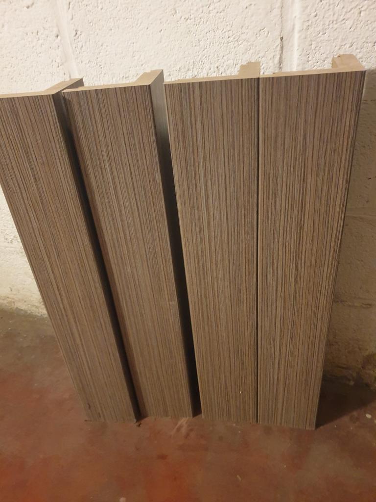 4 houten poten voor een tafel, Ophalen