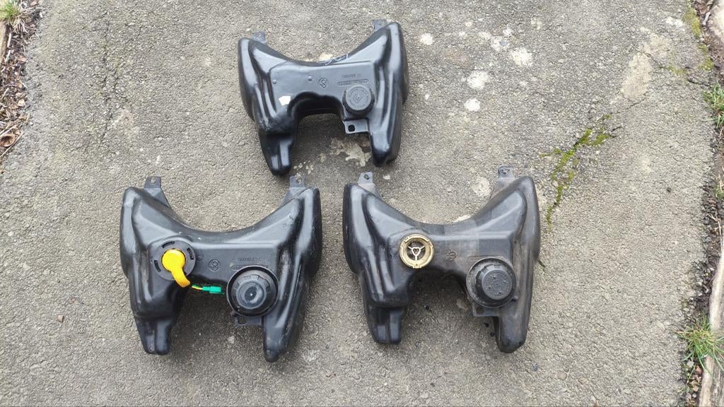 Benzinetank voor peugeot vivacity / tkr / squab / metal-x, Ophalen, Zo goed als nieuw, Tank, Peugeot