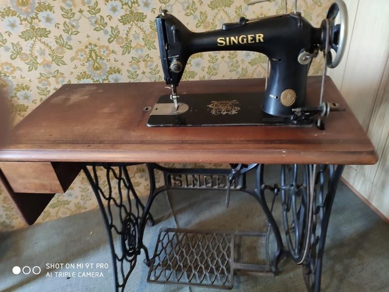 MACHINE A COUDRE SINGER, Antiquités & Art, Enlèvement