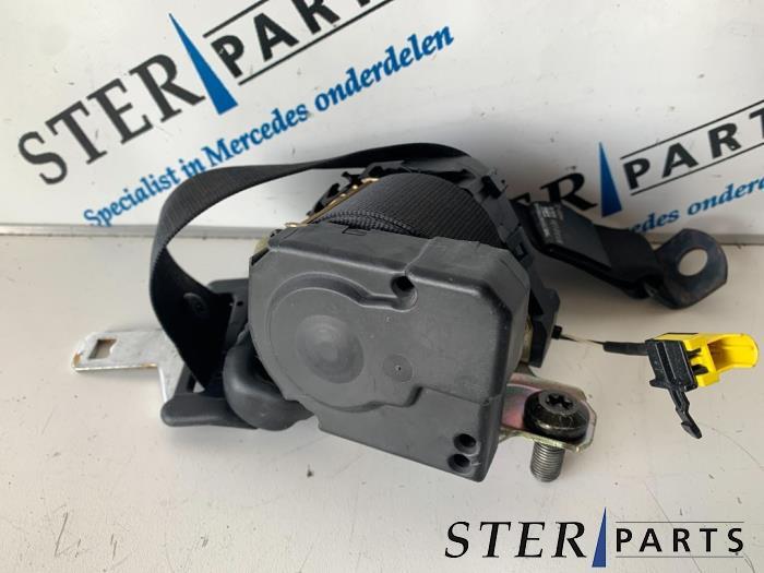 Veiligheidsgordel rechts-achter van een Mercedes ML-Klasse, Auto-onderdelen, Gebruikt, -, Ophalen of Verzenden, -