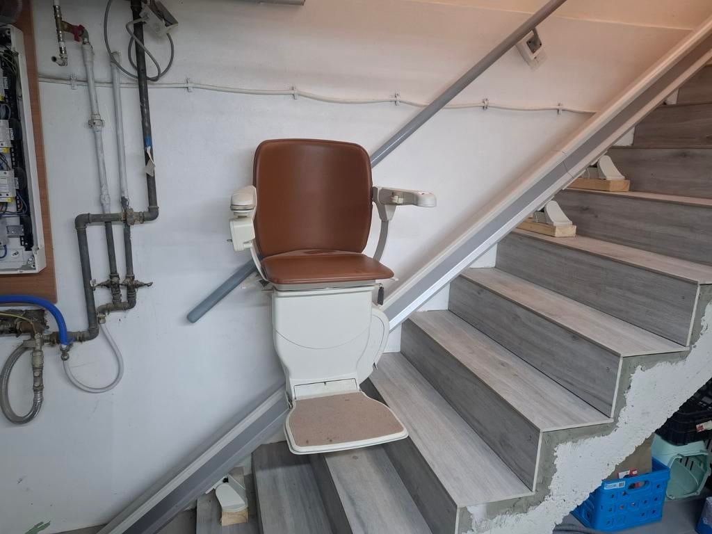 Traplift, Ophalen, Recht