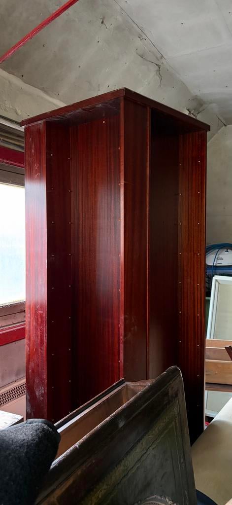 Grote houten kast voor CD’s of DVD’s in goede staat, Huis en Inrichting, Kasten | Kleerkasten, Ophalen, Met plank(en), 200 cm of meer