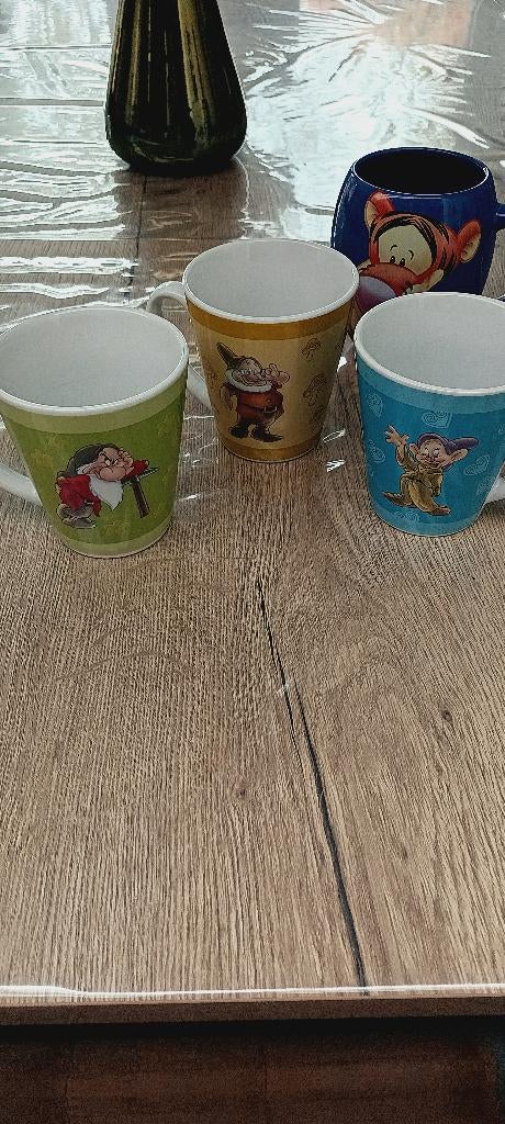 disney bekers 4 stuks, Ophalen