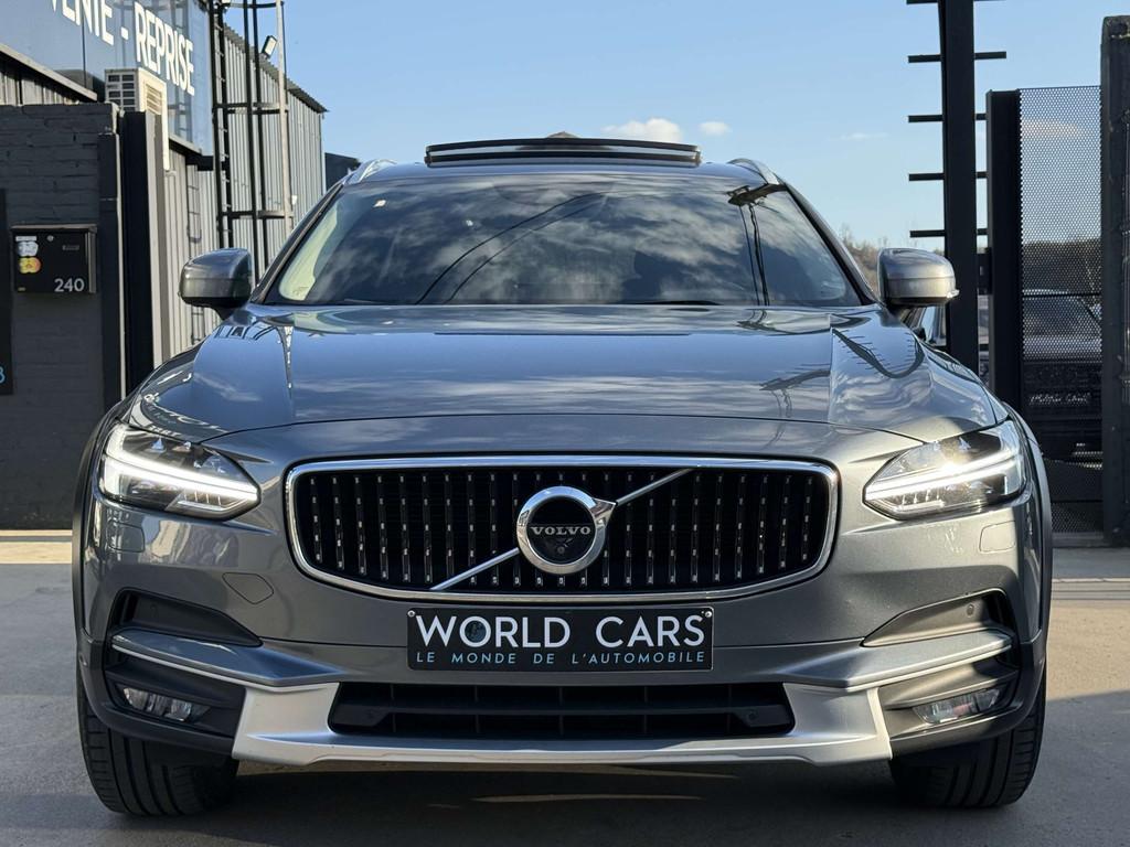 Volvo V90 Cross Country 2.0 D4 AWD Pro Geartronic CAM360 TOI, Auto's, Volvo, Automaat, https://public.car-pass.be/vhr/f22ef276-24c8-4992-ba5d-139b39958d1c