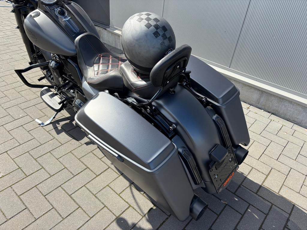 Harley Davidson Road King Stage 2 2017 Parfait Etat., Motoren, Motoren | Harley-Davidson, Sportuitlaat, 2 cilinders, 1745 cc, Bedrijf