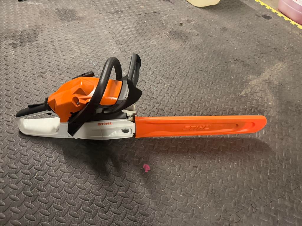 NIEUW stihl kettingzaag MS182, Enlèvement, Neuf, Tronçonneuse